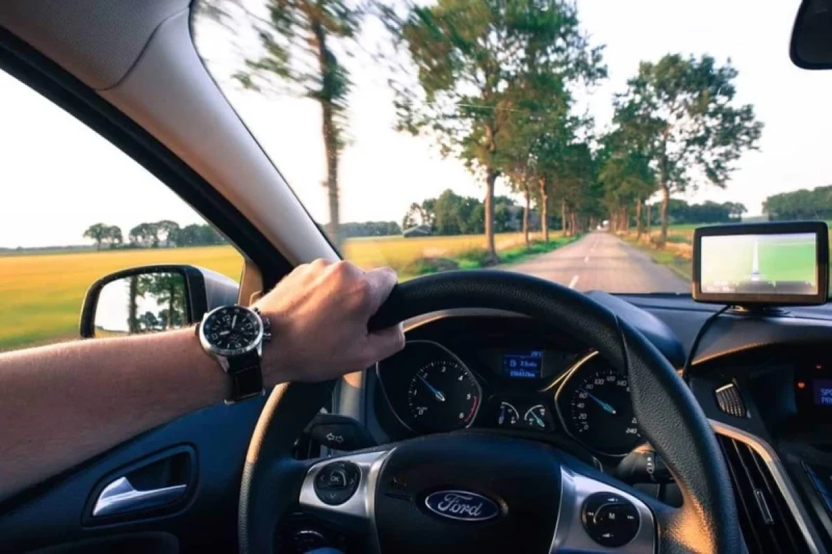 Cel mai bun autoturism pentru calatorii lungi prin Romania