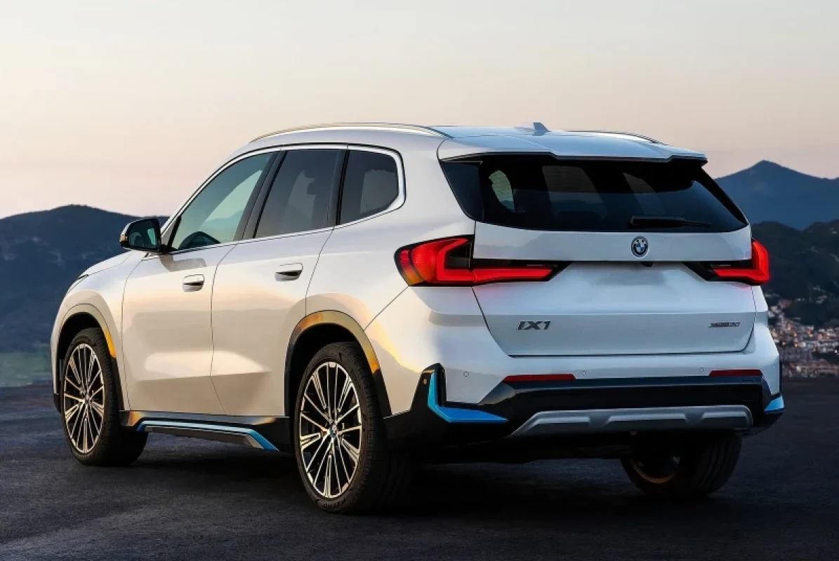 Producția modelului BMW iX1 pusă pe pauză din cauza penuriei de jante