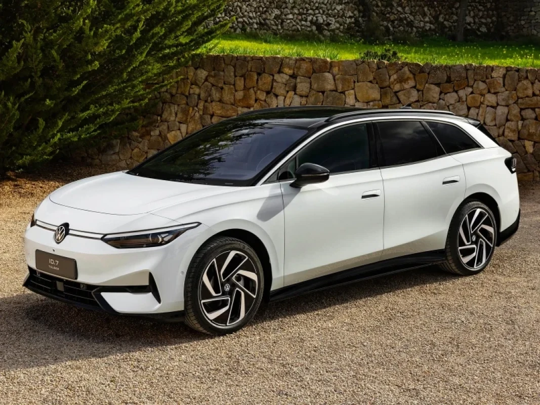 Grupul Volkswagen preia conducerea pieței mașinilor electrice europene în 2025